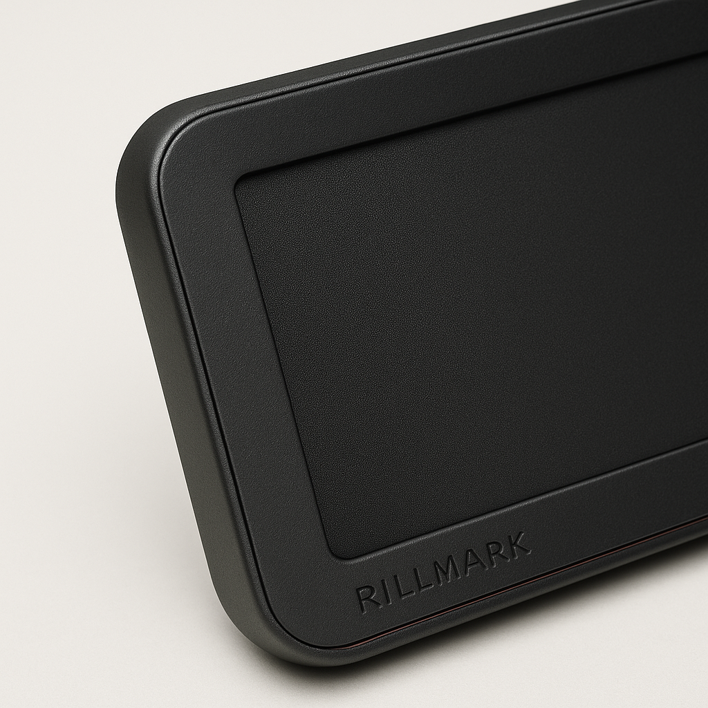 Side view of the 18 mm aluminum screen body with volume dial and USB-C ports
